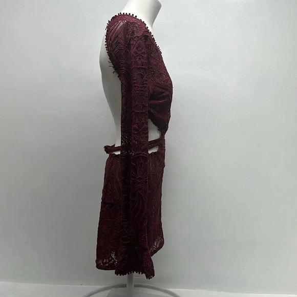 For Love And Lemons Emerie Cut Out Dress Mini Lace Long Sleeve Merlot Red Medium - Picture 4 of 12